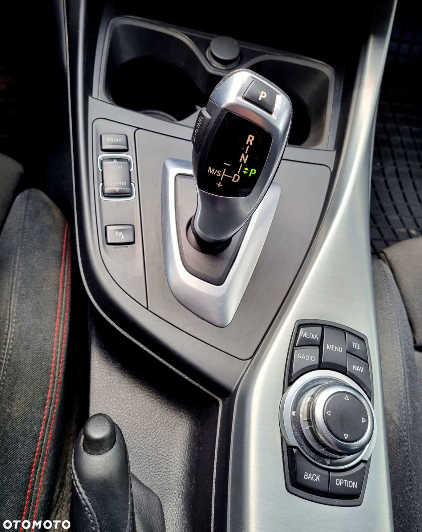 BMW Seria 1 118i Sport Line - 16