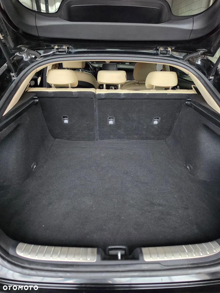 Kia Stinger 2.0 T-GDI GT Line - 8