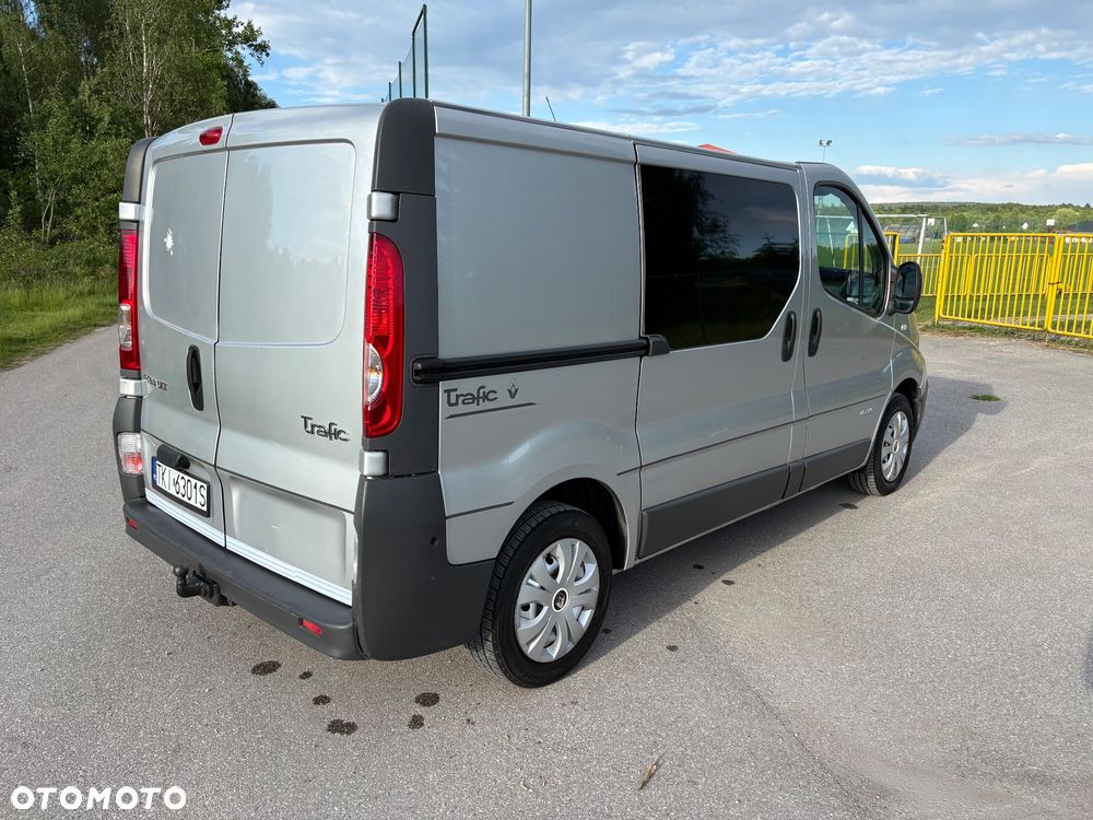 Renault Trafic - 11