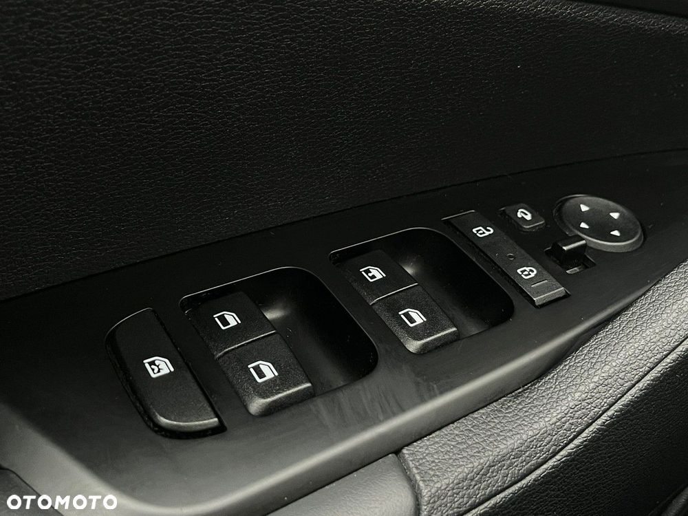 Kia Sportage 1.6 CRDI L Business Line 2WD DCT - 34