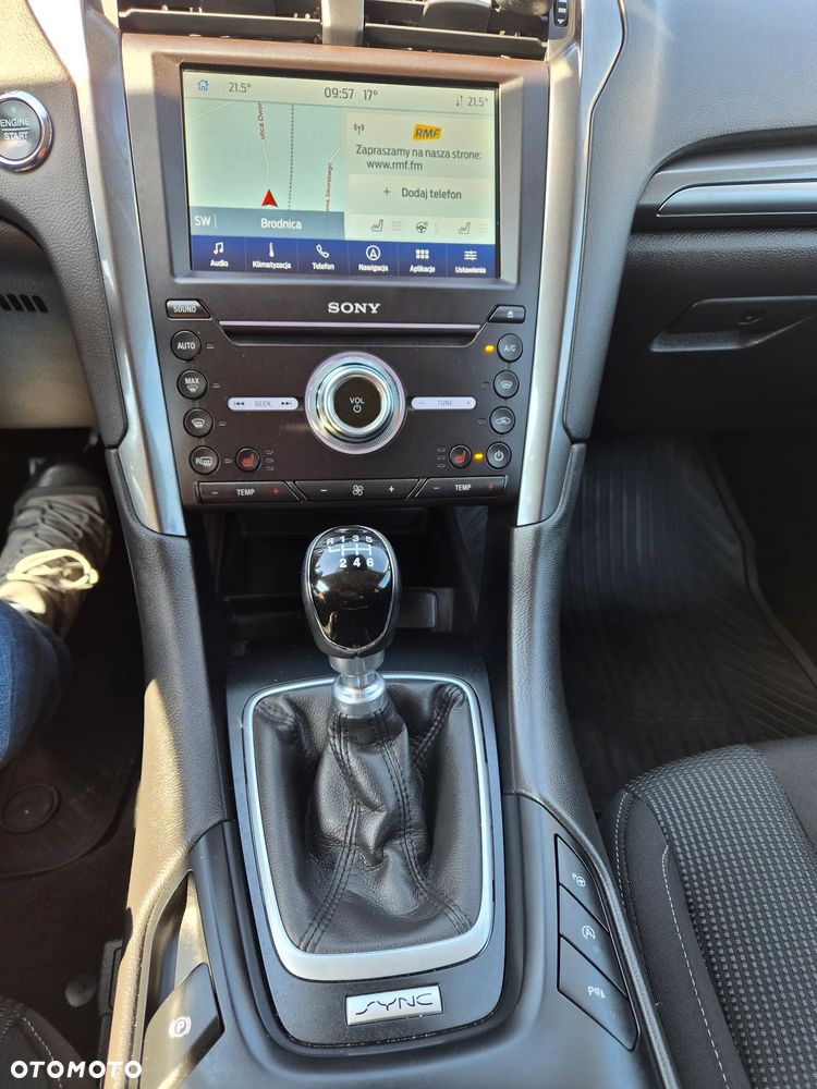 Ford Mondeo 2.0 TDCi Titanium - 19