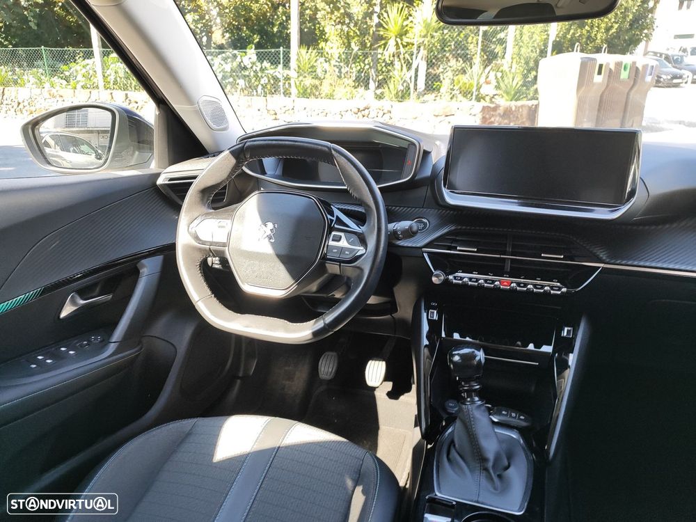 Peugeot 2008 1.5 BlueHDi Allure Pack - 11