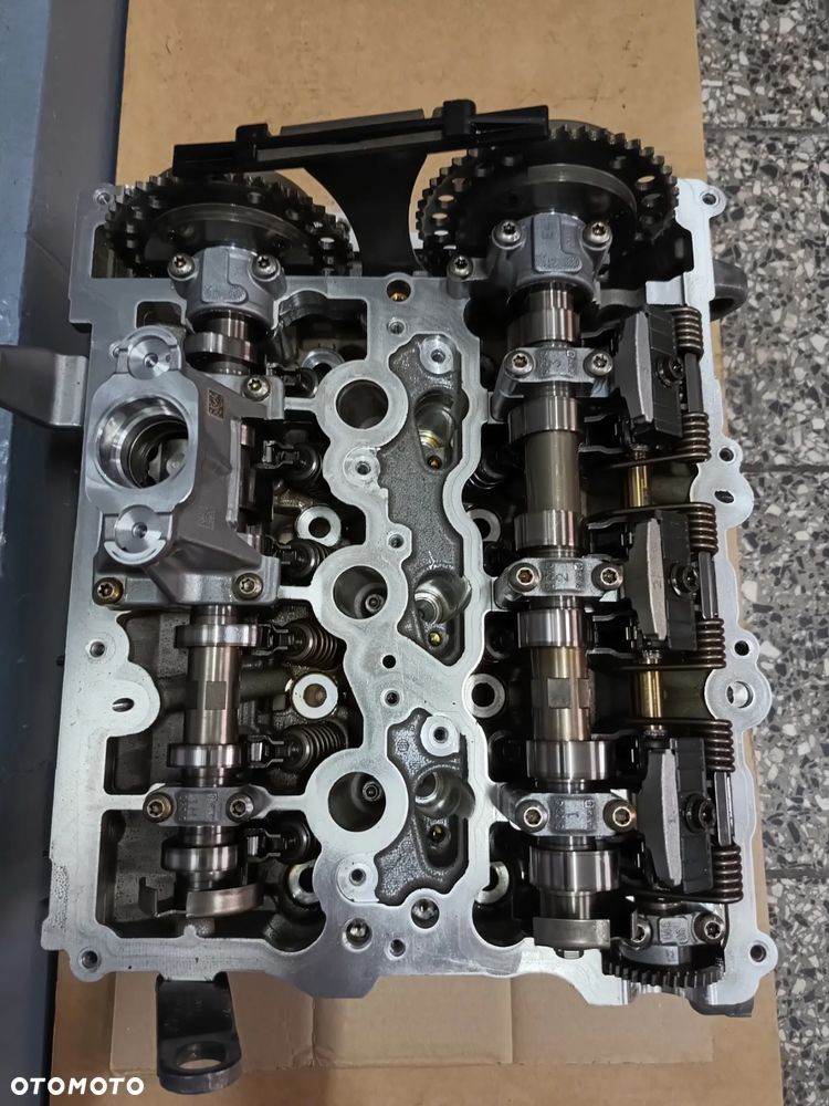 BMW MINI B38A15A 1.5T Głowica silnika 8638087 - 10