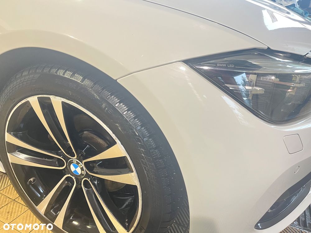 BMW Seria 3 318i Sport Line - 3