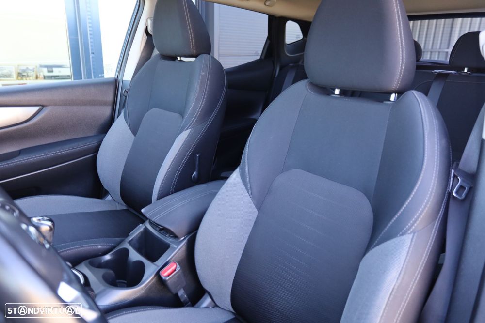 Nissan Qashqai 1.5 dCi Tekna - 9