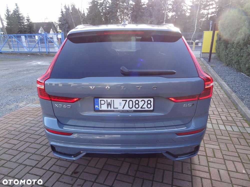 Volvo XC 60 B5 B AWD Geartronic RDesign - 6