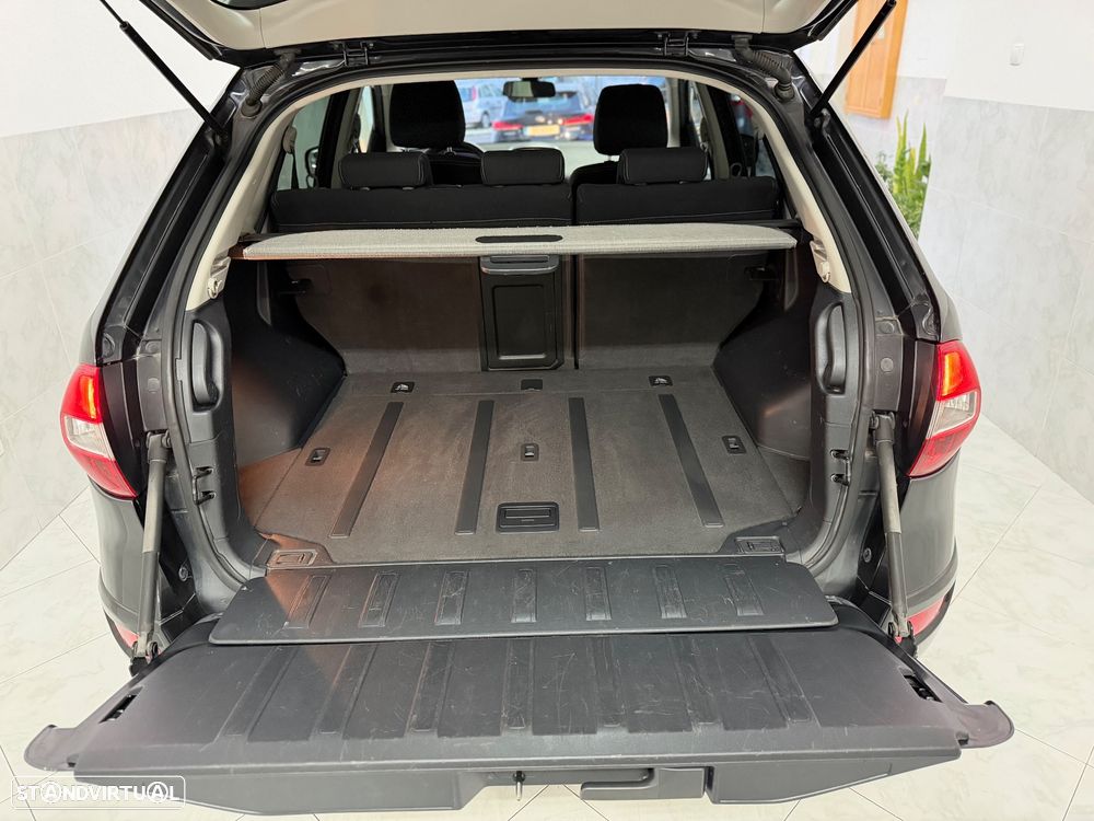 Renault Koleos 2.0 dCi FAP 4x4 Aut. Dynamique - 29