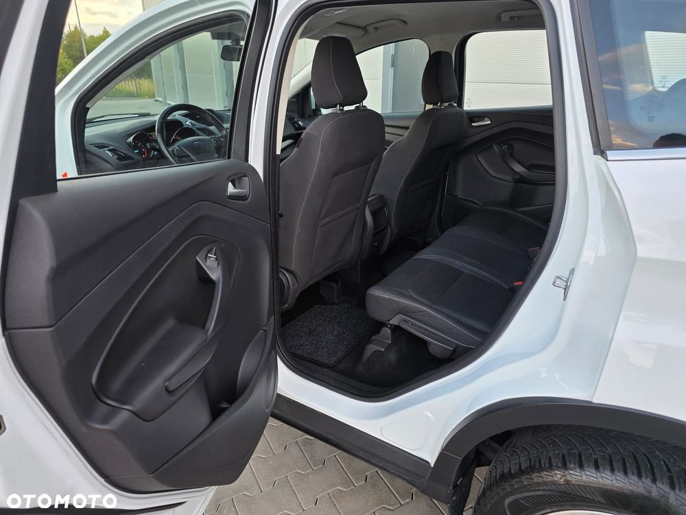 Ford Kuga 1.5 TDCi FWD Trend - 10