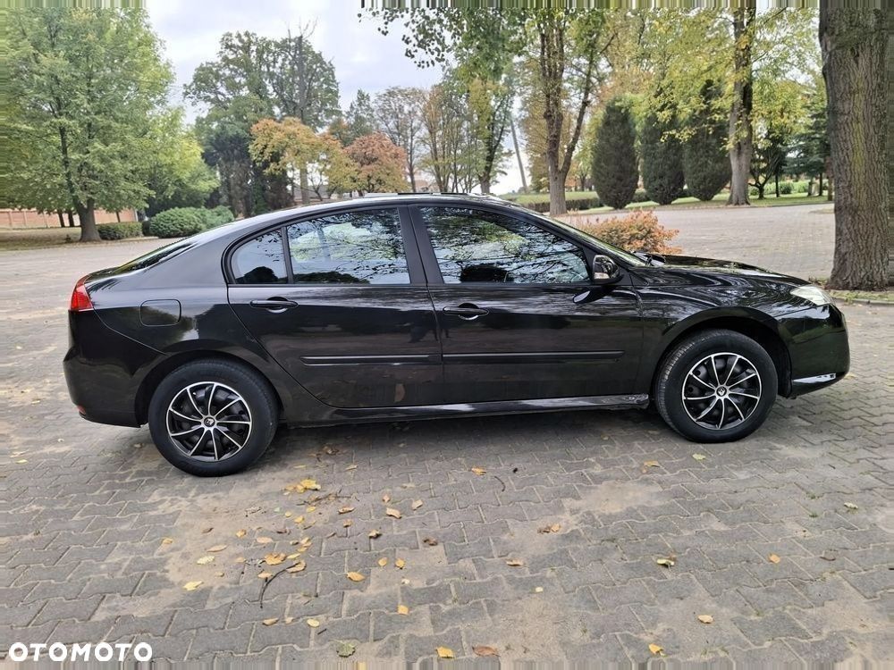 Renault Laguna 1.6 16V Emotion - 11