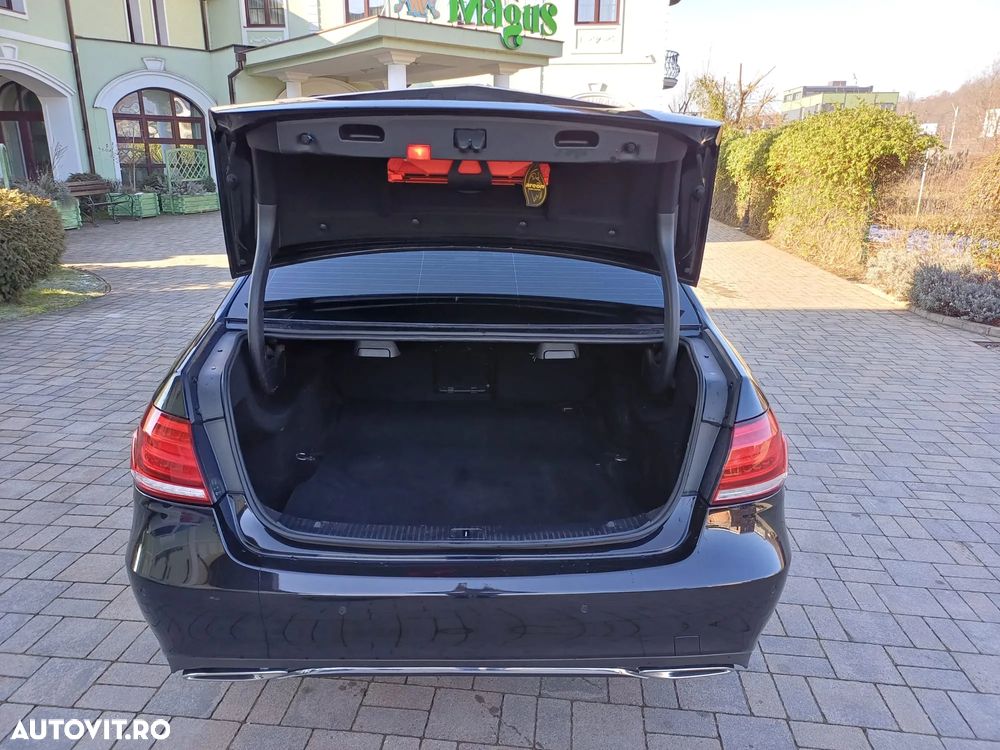 Mercedes-Benz E 220 BlueTEC 4MATIC - 6