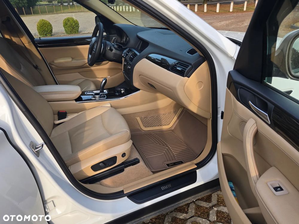 BMW X3 xDrive28i - 14