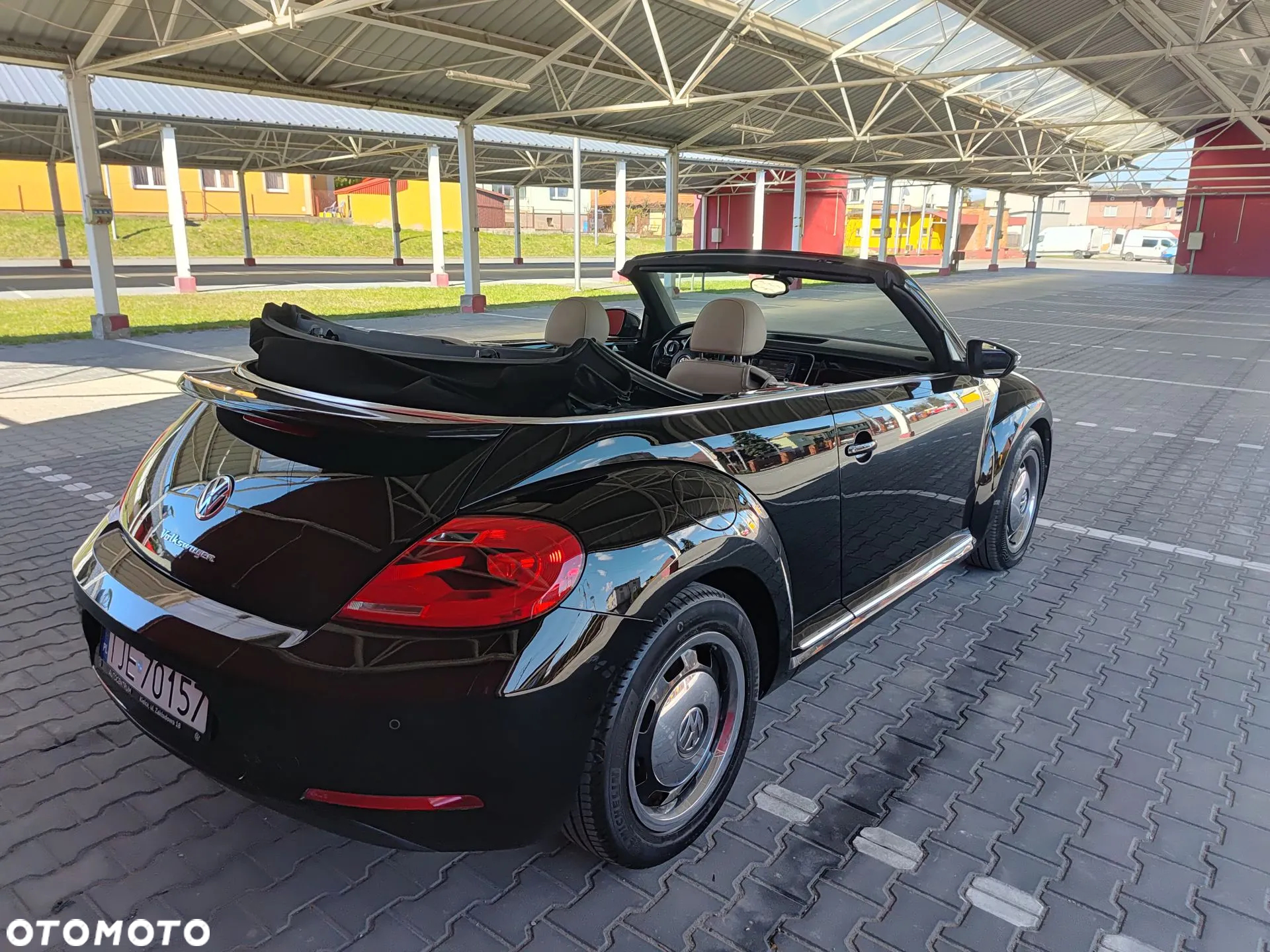 Volkswagen Beetle The Cabriolet 1.6 TDI BlueMotion Technology 50s - 36