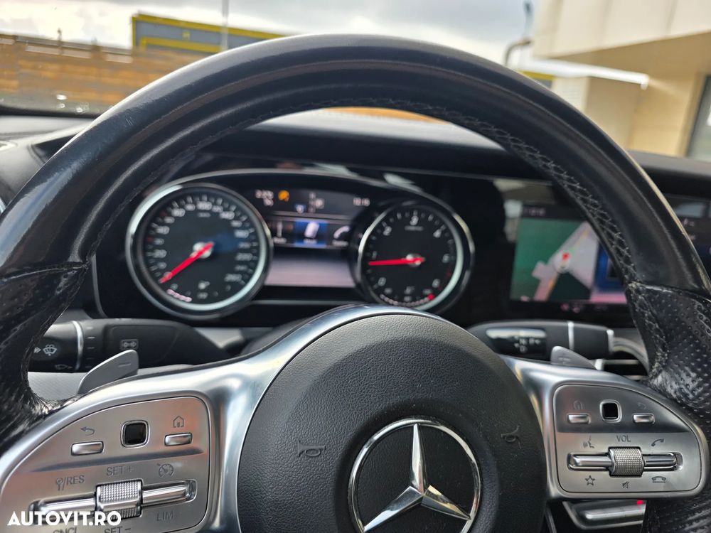 Mercedes-Benz E 220 d 9G-TRONIC AMG Line - 10