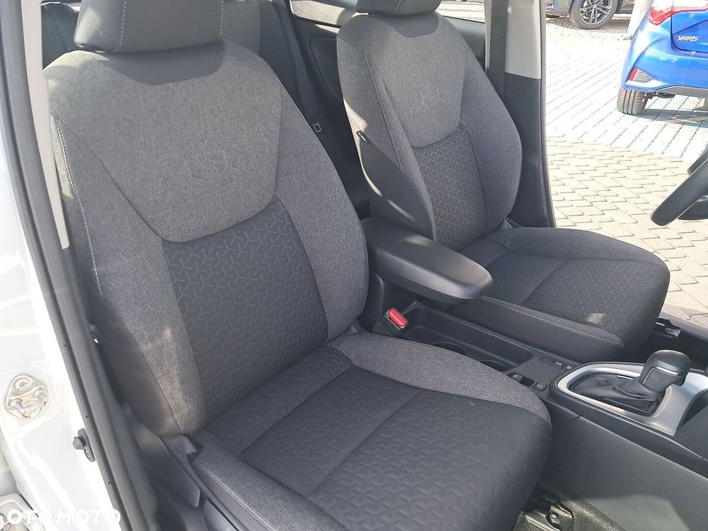 Toyota Yaris Cross 1.5 Comfort CVT - 25