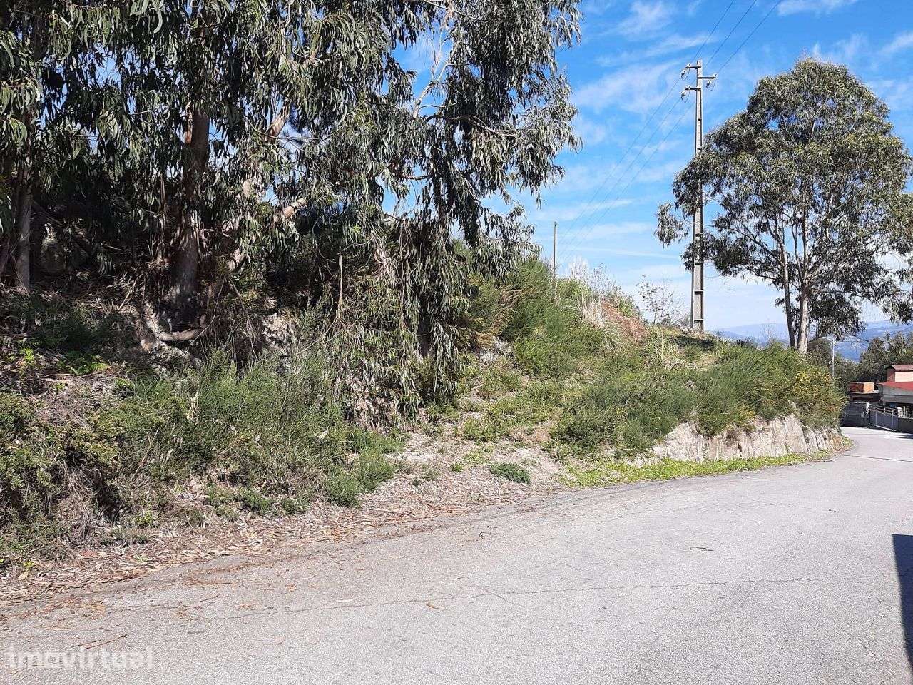 Vende terreno 890m2 zona de construção Canelas Penafiel - Grande imagem: 3/9
