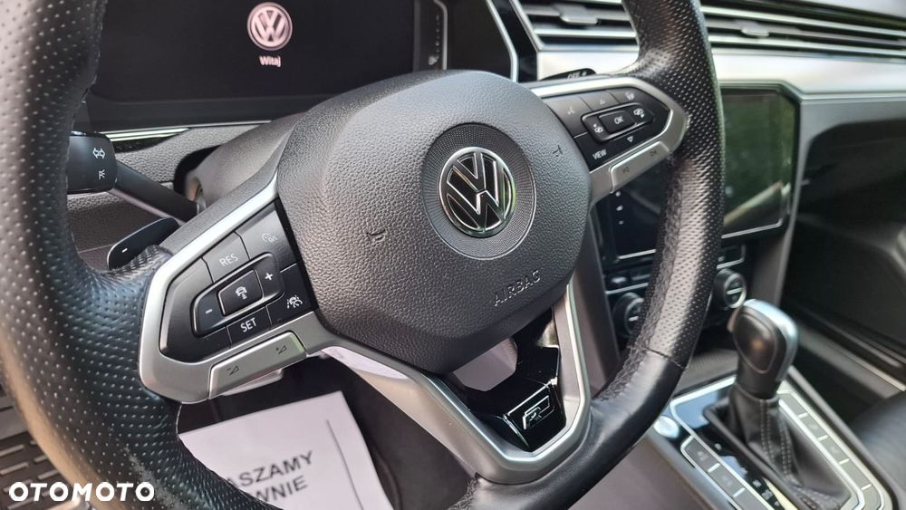 Volkswagen Passat 2.0 TSI 4Mot R-Line Edition DSG - 14