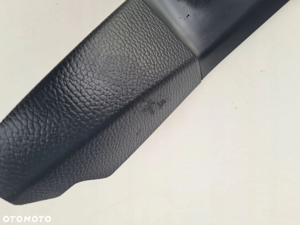 VW T5 T5 LIFT MULTIVAN tapicerka osłona boczka lewy przód 7H5868087 - 5