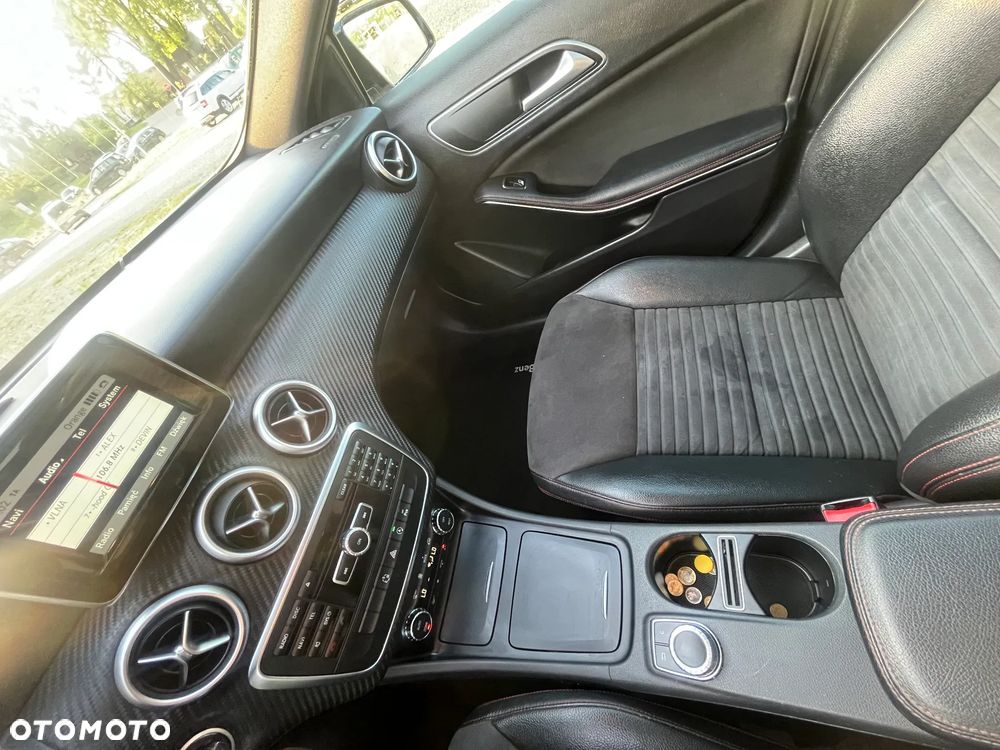 Mercedes-Benz Klasa A 160 CDI 7G-DCT AMG Line - 17