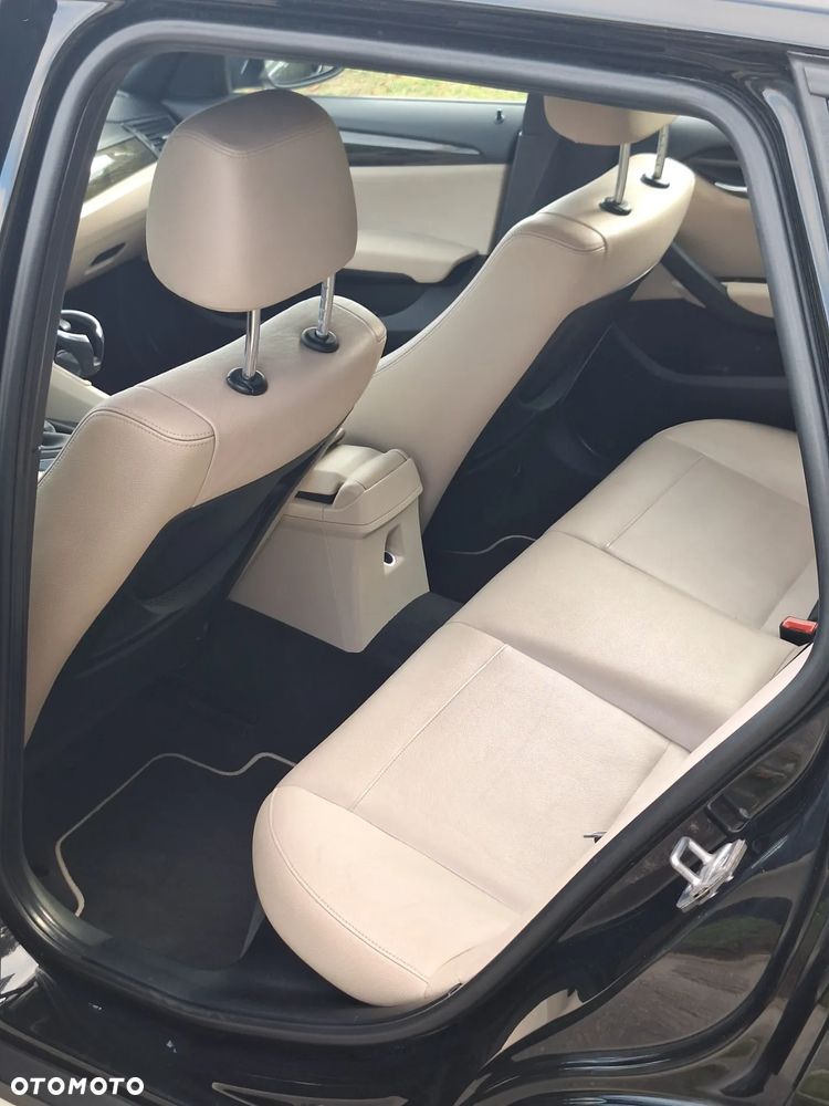 BMW X1 sDrive20d - 24
