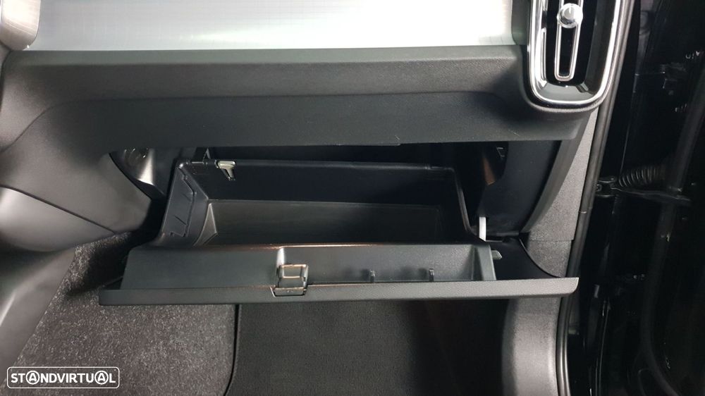 Volvo XC 40 - 23