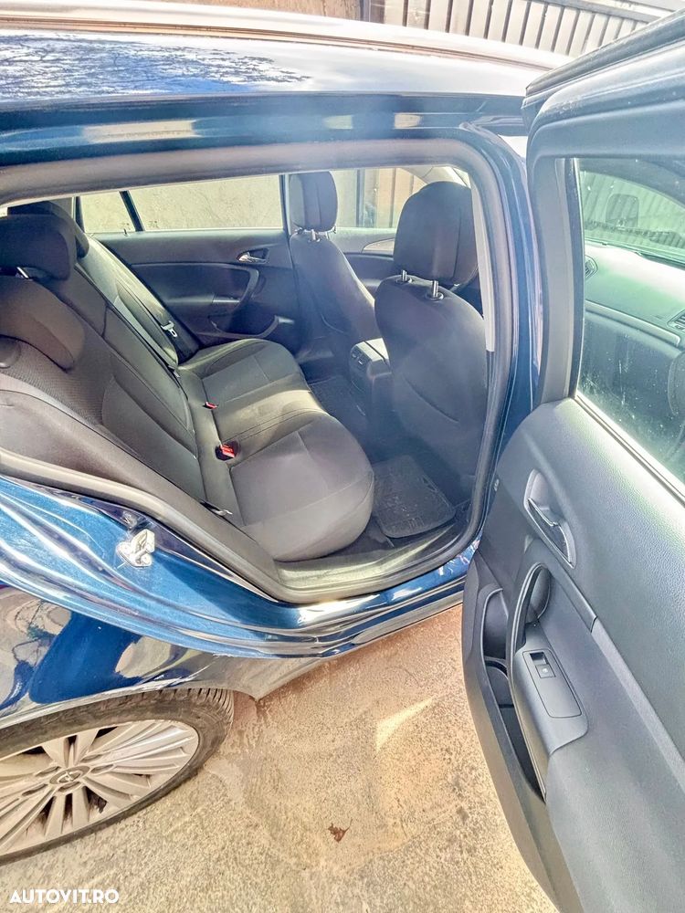 Opel Insignia 2.0 CDTI ECOTEC Start/Stop Edition - 9