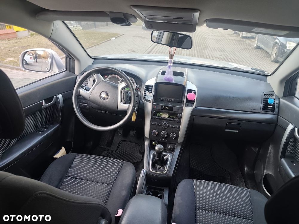 Chevrolet Captiva - 8
