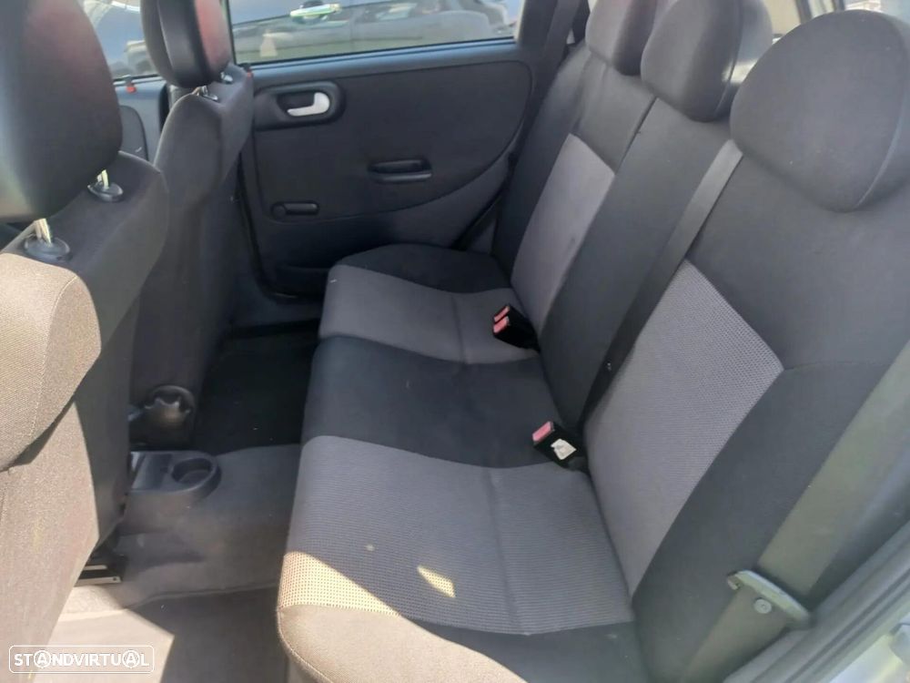 Opel Corsa 1.3 CDTI Enjoy - 12