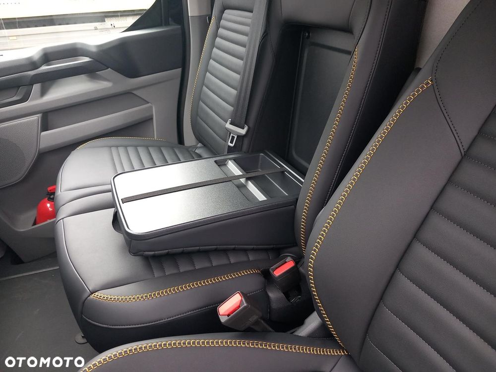 Ford Transit Custom - 13