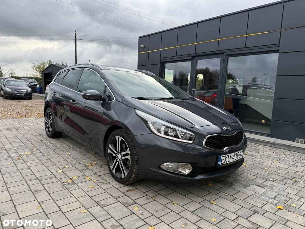 Kia Ceed 1.6 CRDi SCR L - 4