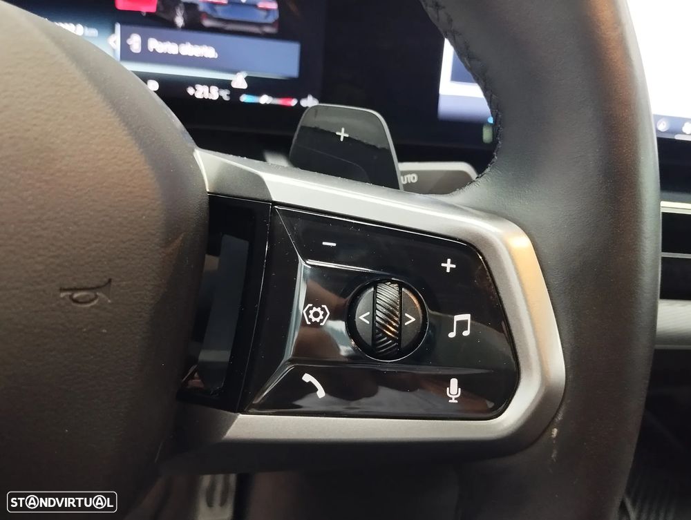 BMW 520 d Pack Desportivo M - 23