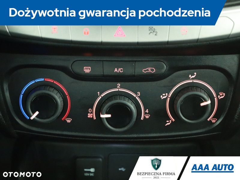 Fiat Tipo - 12