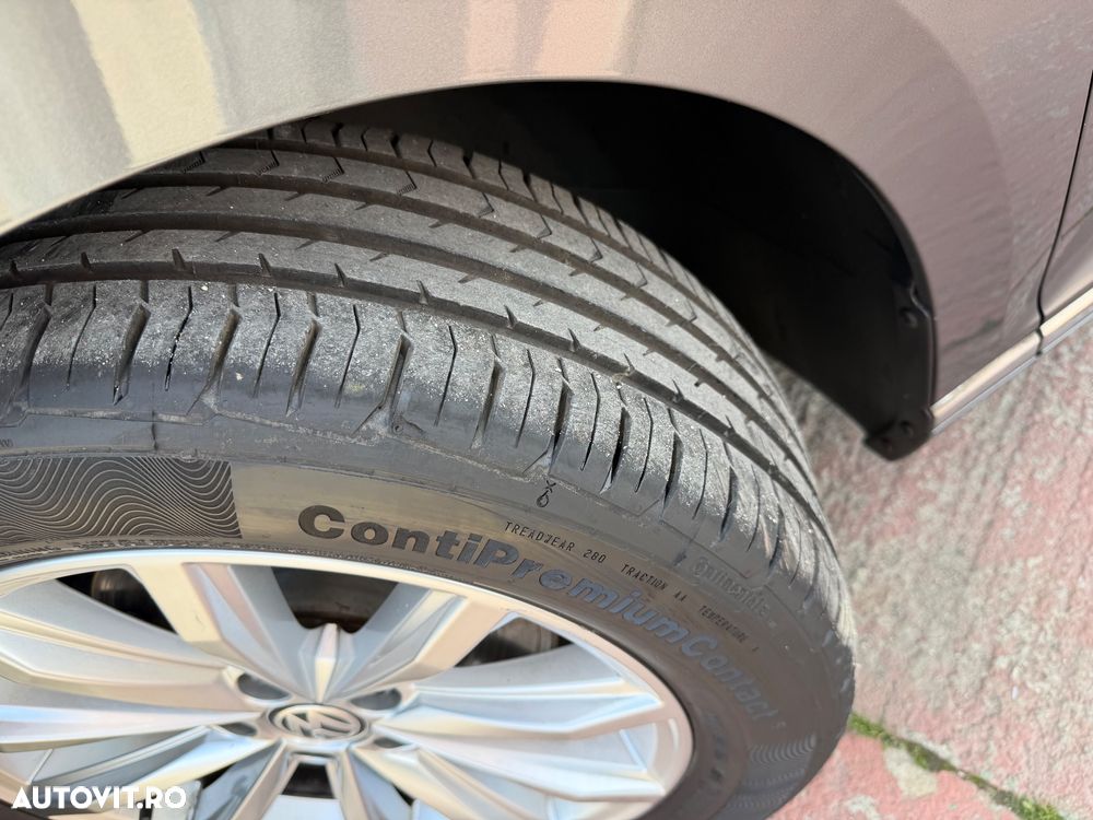Volkswagen Passat 2.0 TDI SCR DSG Highline - 26