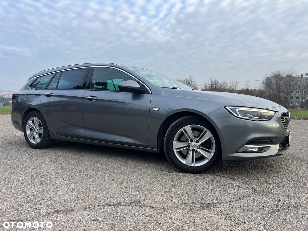 Opel Insignia - 18