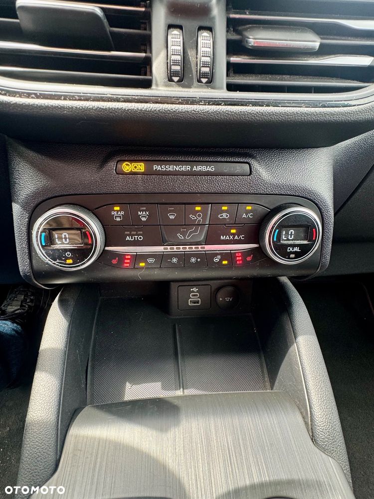 Ford Kuga 2.0 EcoBlue AWD ST-Line X - 14