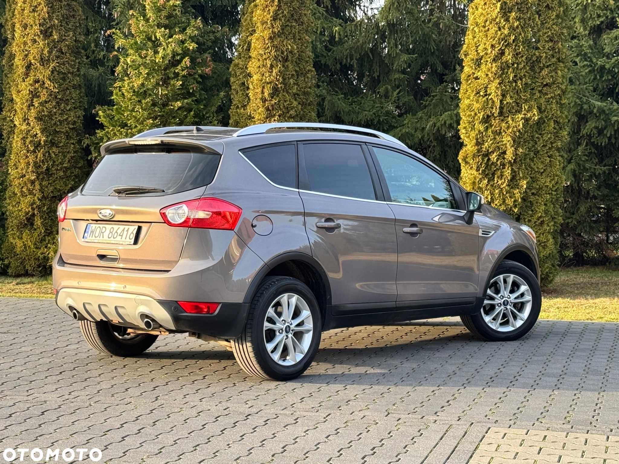 Ford Kuga 2.0 TDCi 4WD Titanium - 20