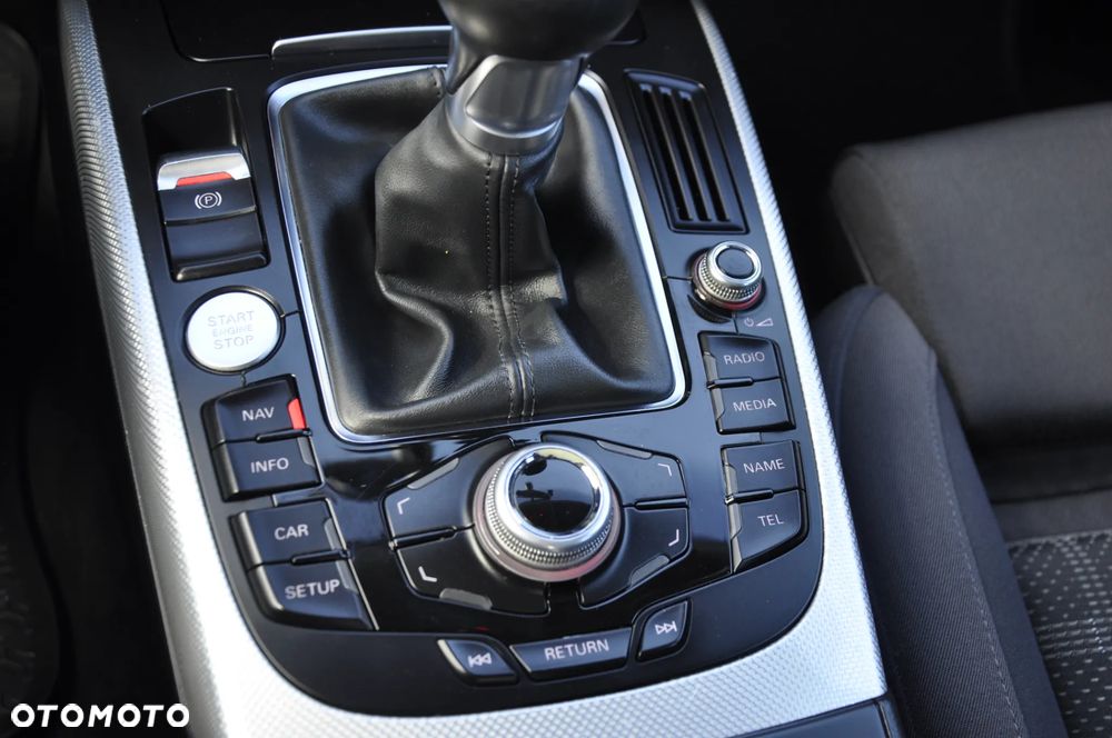Audi A4 Avant 2.0 TDI DPF clean diesel Attraction - 22