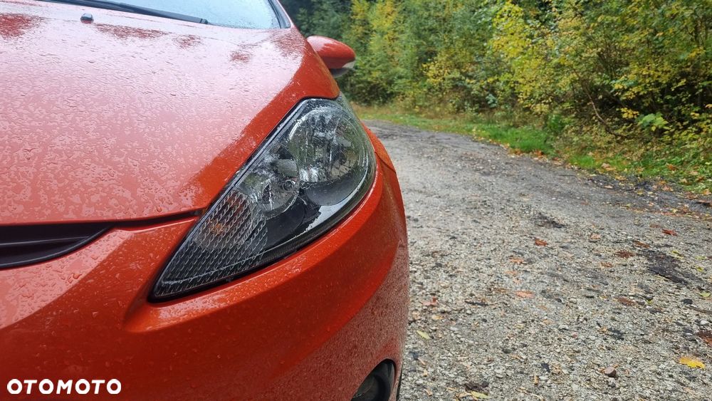 Ford Fiesta - 17
