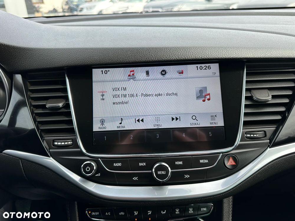 Opel Astra 1.4 T Dynamic - 23