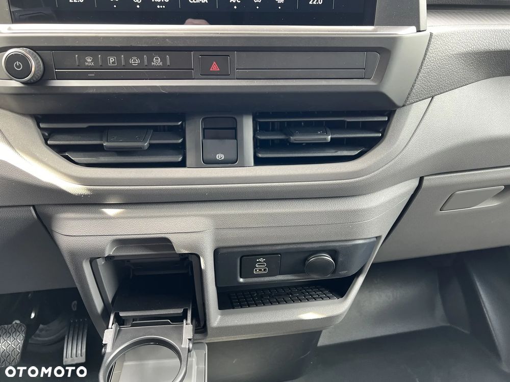 Volkswagen Transporter - 17