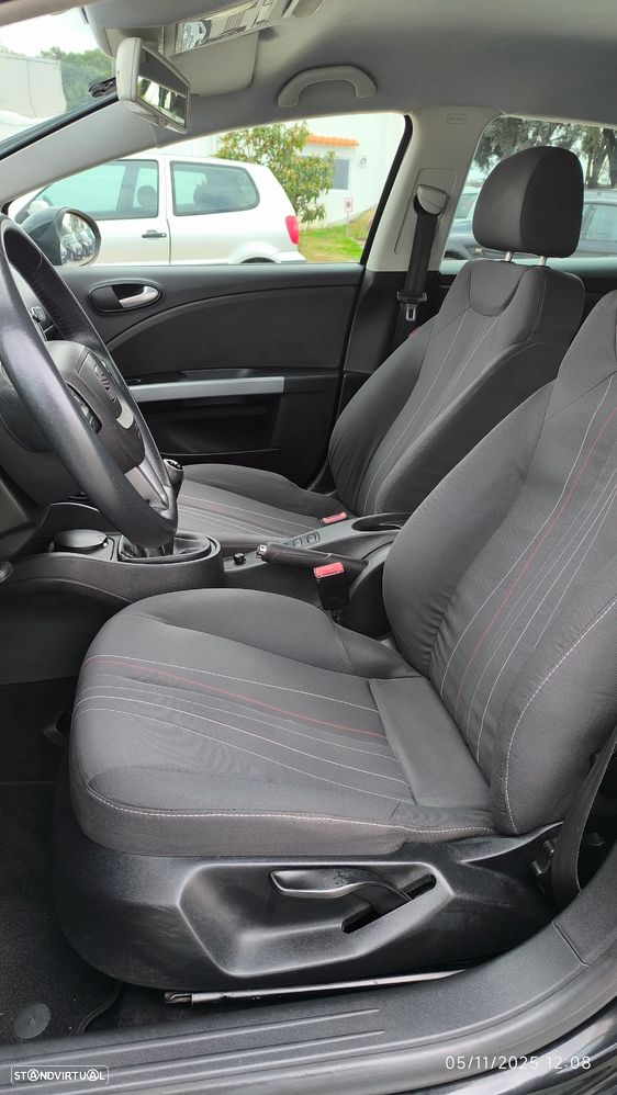 SEAT Leon 1.6 TDI Ecomotive Copa Plus - 31