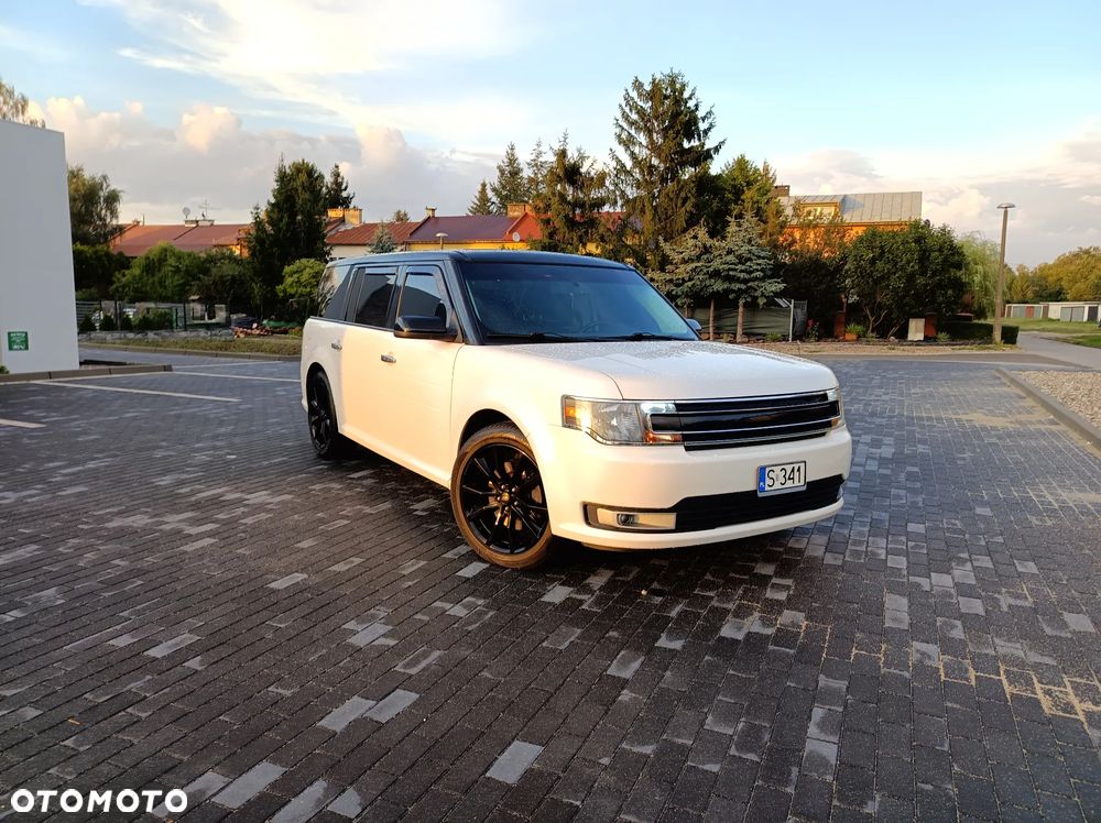 Ford Flex - 1