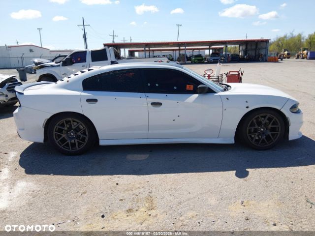 Dodge Charger 5.7 R/T Daytona - 8