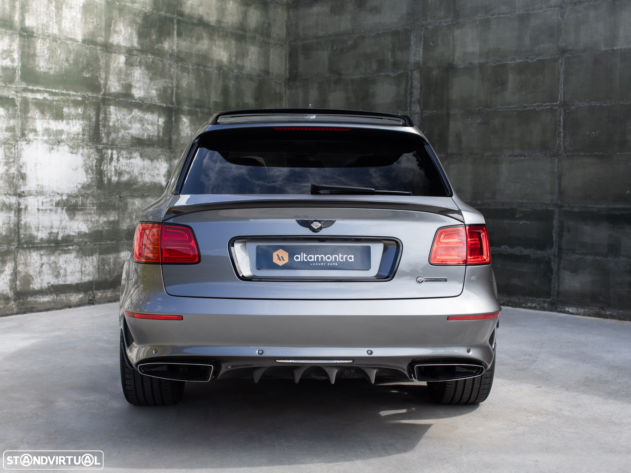 Bentley Bentayga V8 - 16