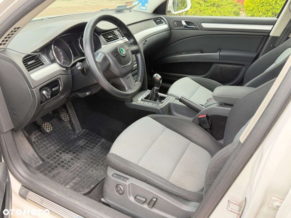 Skoda Superb - 3