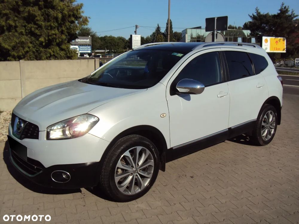 Nissan Qashqai+2 - 10