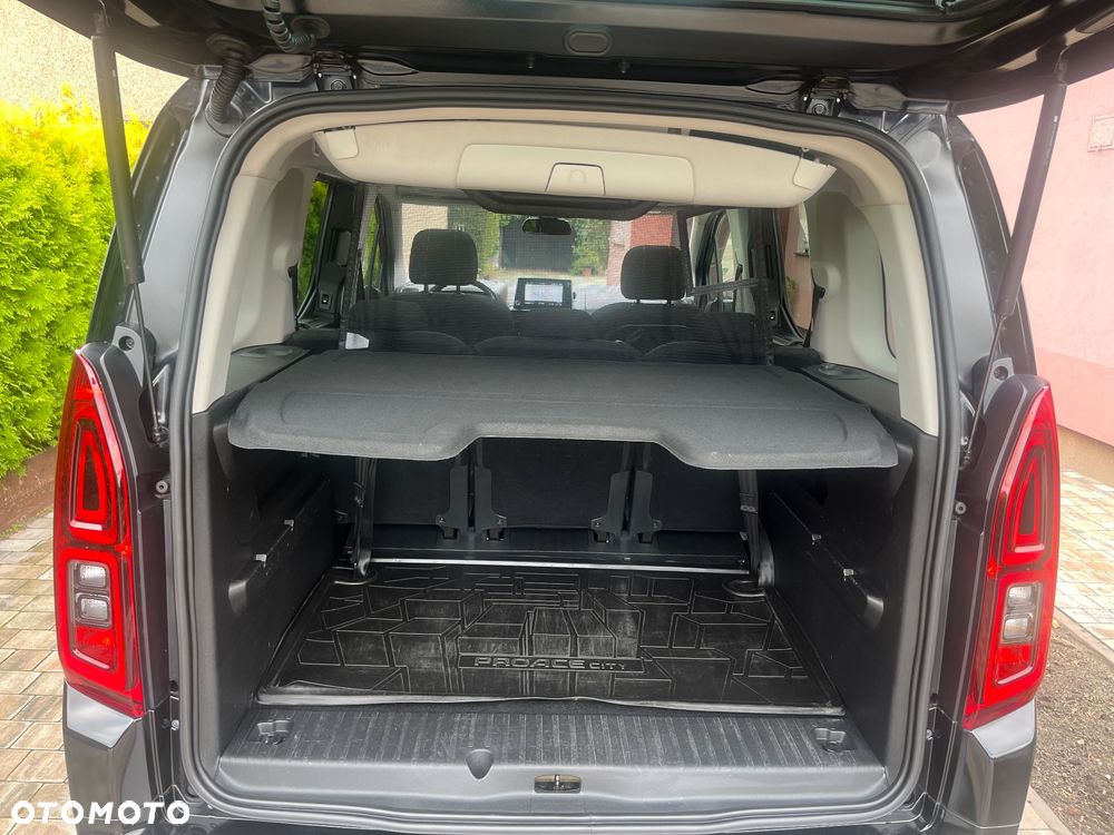Toyota Proace City - 22