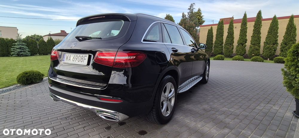 Mercedes-Benz GLC - 13