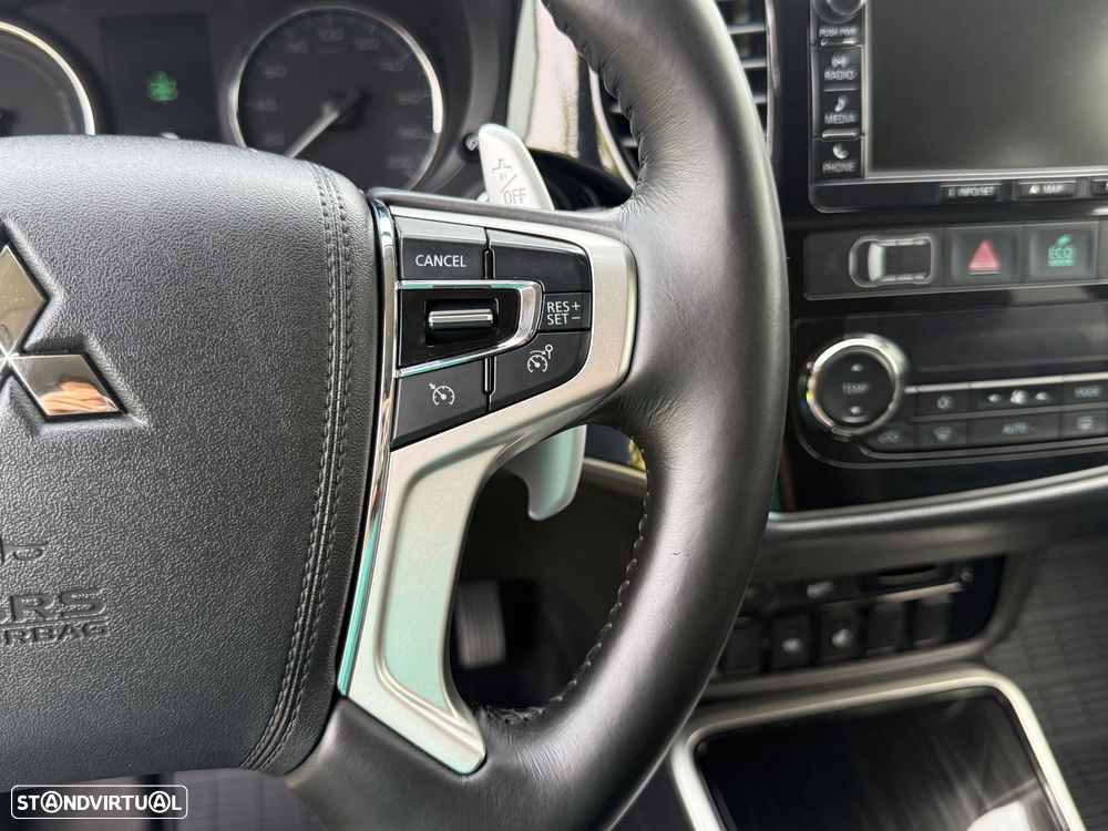 Mitsubishi Outlander 2.0 Instyle Navi - 20