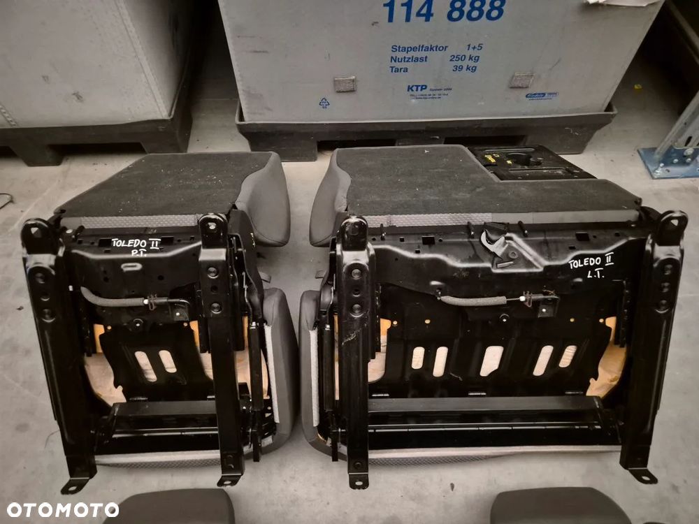 SEAT LEON II / ALTEA  / TOLEDO II FOTEL, KANAPA / BOCZEK DRZWI(dostępne 4 komplety foteli) - 37