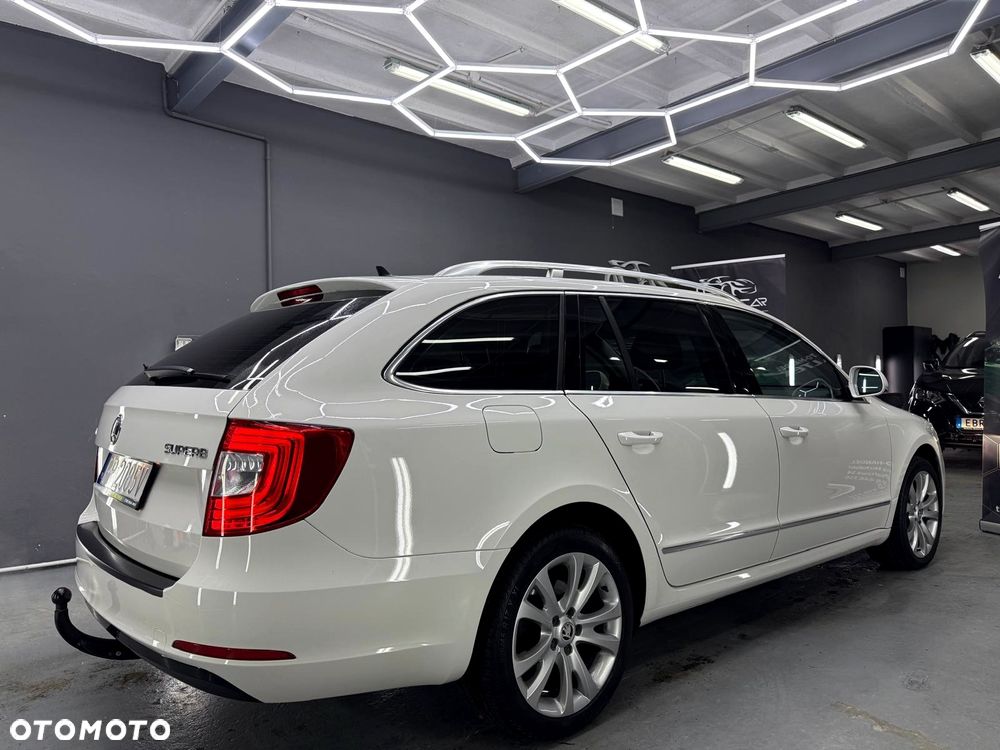 Skoda Superb 1.8 TSI Elegance DSG - 10